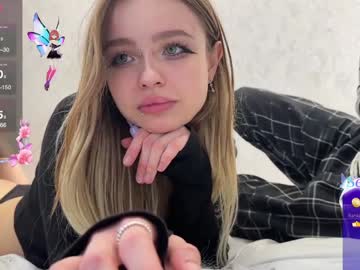 Cam for emo_couple666