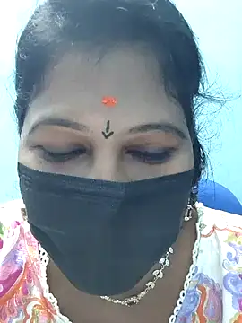 Stripchat sex cam thamarai