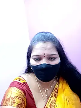 Stripchat sex cam thanuja24