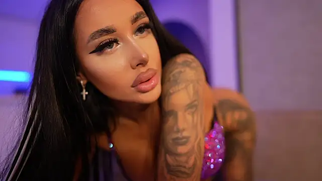 Stripchat sex cam Tattoodoll