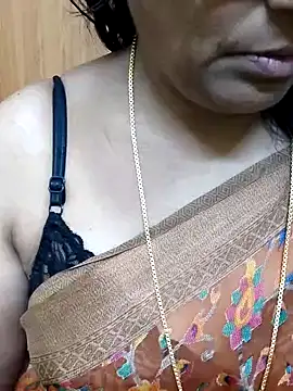 Stripchat sex cam Madhavi-telugu