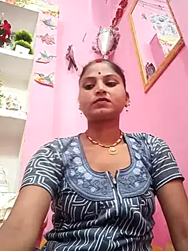 Stripchat sex cam Hotty-Sreya