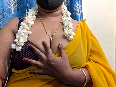 Stripchat sex cam sindhuja-92