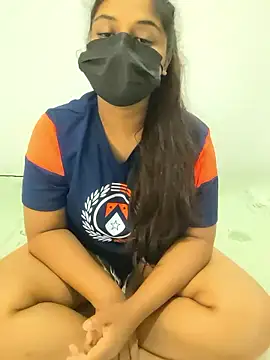 Stripchat sex cam Nithumini