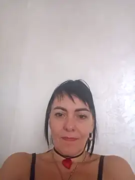 Stripchat sex cam SandraSky42