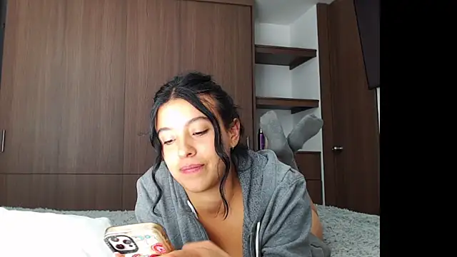 Stripchat sex cam luxybaes