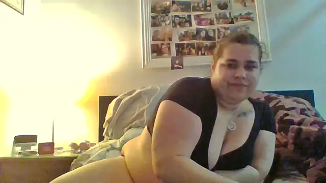 Stripchat sex cam verynaughtybabygirl29