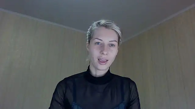 Stripchat sex cam _CosmicGirl_